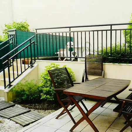 Cozy 2 With Terrace And Garden - Nation Apartment